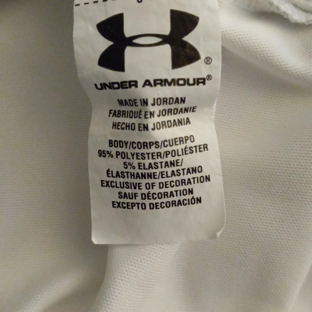 Under Armour heat gear loose knit top size youth M